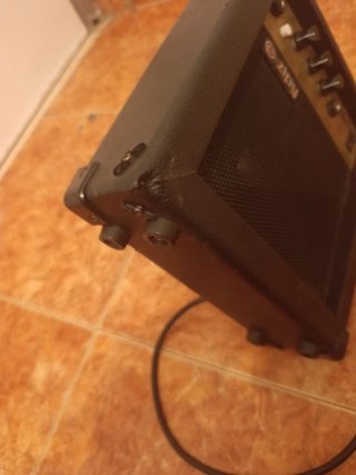 Amplificador Zippy GA10 Guitarra