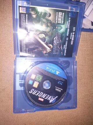 Lote 3 Juegos PS4: Agents of Mayhem, FIFA, Avenger
