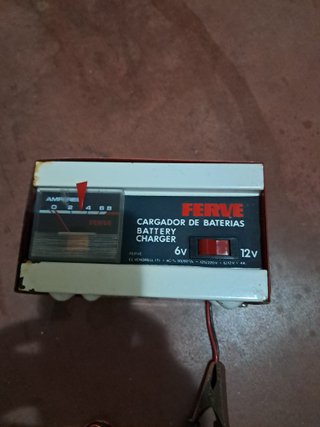 Cargador de Baterías No Electrónico
