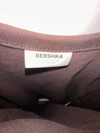 Camiseta tirantes marrón Bershka