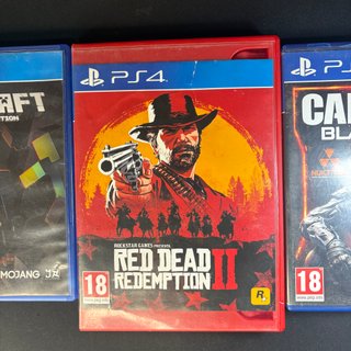 Lote 3 juegos PS4 + Fortnite regalo