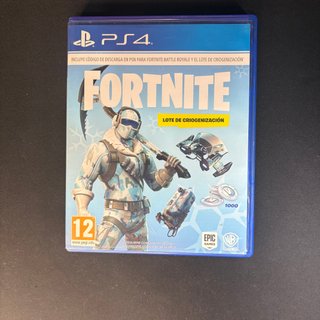 Lote 3 juegos PS4 + Fortnite regalo