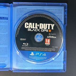Lote 3 juegos PS4 + Fortnite regalo