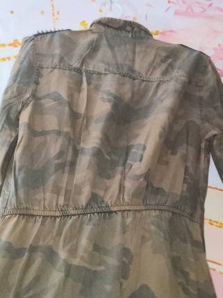 Vestido militar Stradivarius Talla S