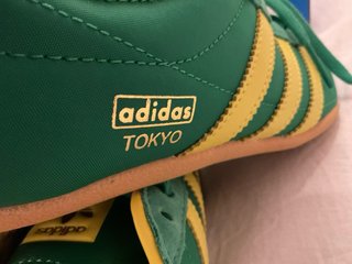Zapatillas Adidas Verde y Amarillo Talla 38