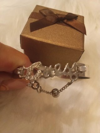 Pulsera Guess con Dijes y Cristales