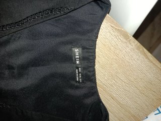 Chaleco bordado Shein negro talla M
