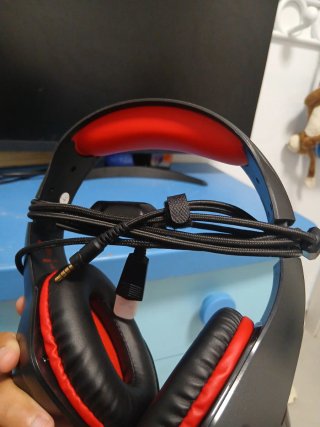 Auriculares Gaming Negros y Rojos