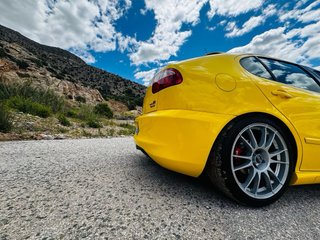SEAT Leon Cupra R