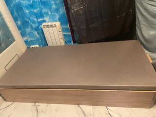 Canapé nuevo madera y tela