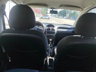 Peugeot 206 2004