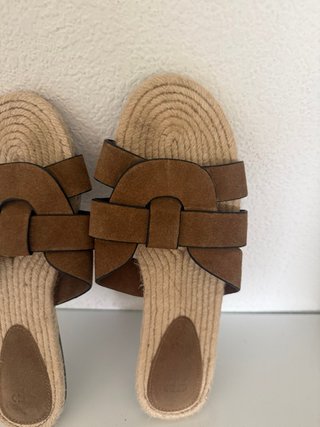Sandalias planas de esparto y ante