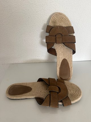 Sandalias planas de esparto y ante