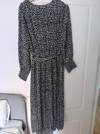 Vestido Mango Talla Estampado Blanco y Negro