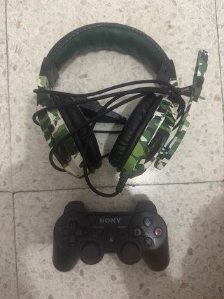 Mando PS3 y Cascos Camuflaje