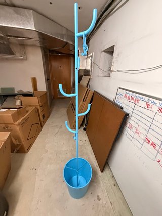 IKEA ÄLGANÄS Perchero de pie 15 €