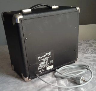 Amplificador Fender Frontman Reverb 38W