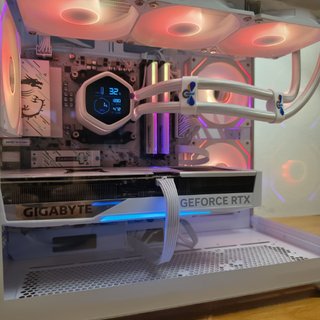 PepiPC 7800X3D / 32GB DDR5 / 1TB / RTX 5070Ti 16GB