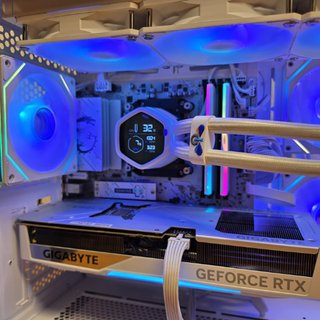 PepiPC 7800X3D / 32GB DDR5 / 1TB / RTX 5070Ti 16GB