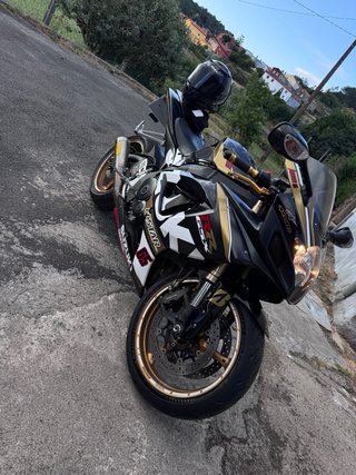 Suzuki GSX-R 600 K7 en Venta