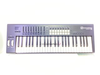 teclado electronico novation launchkey 49 mk2
