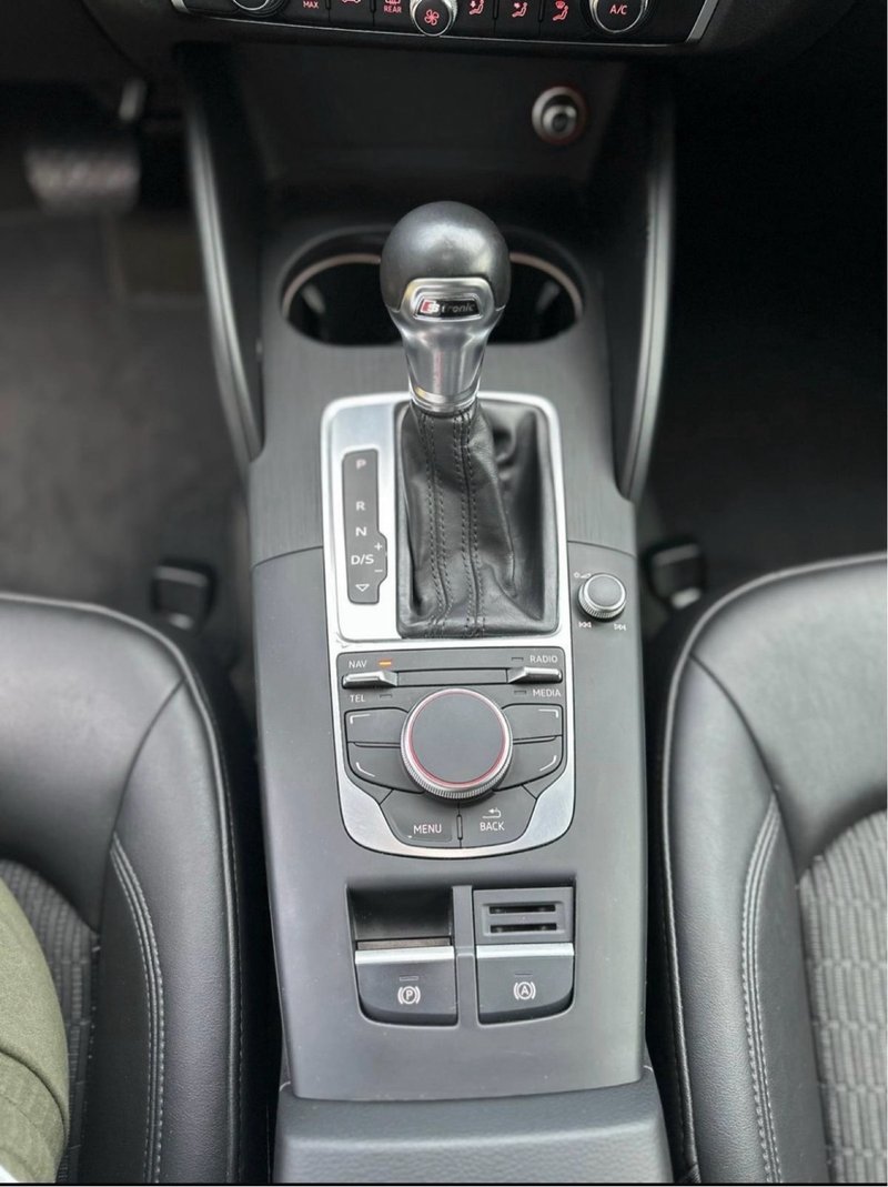 Audi A3 Sportback 2.0 TDI CD Attraction 2016, foto 15