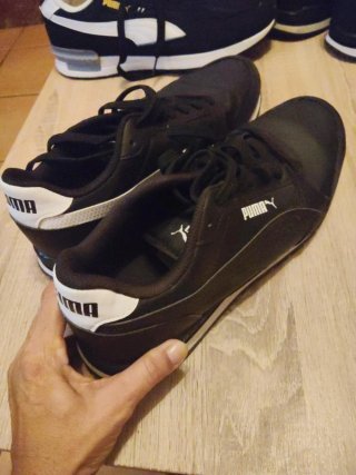 Tenis Puma SoftFoam Negro/Blanco