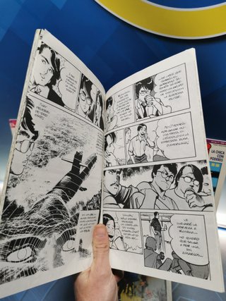 manga cómic MAI la chica con poderes, 5 numeros