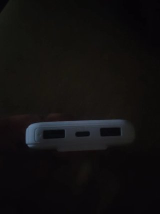 Cargador Portátil 10000mAh con Cables Integrados