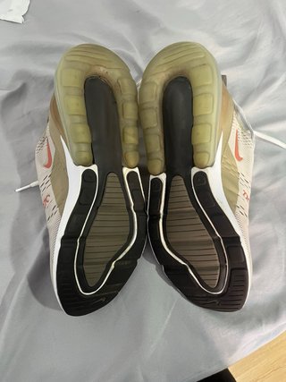 Nike Air Max 270 Beige Naranja