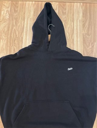 Sudadera negra STWD