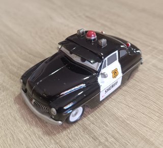 Coche Policía Disney Cars Sheriff GRANDE 1:43