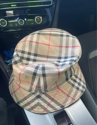 Gorro pesquero Burberry