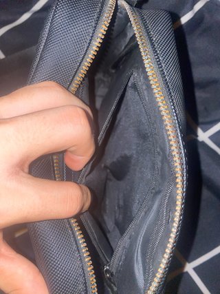 Borsa a spalla Prada nera regolabile