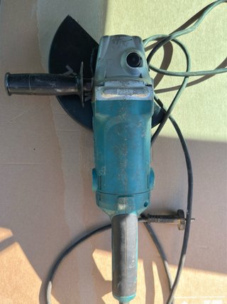 Amoladora Radial Makita GA9050 230mm