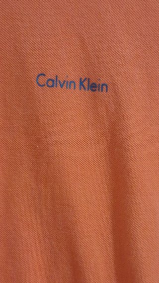 Polo Calvin Klein Talla M Naranja