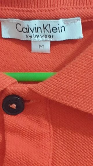 Polo Calvin Klein Talla M Naranja