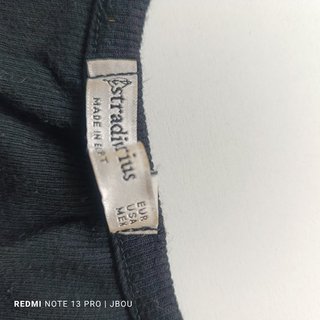 Top corto de canalé negro Stradivarius Talla S