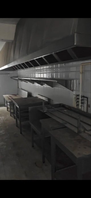 Campana extractora y muebles acero inoxidable