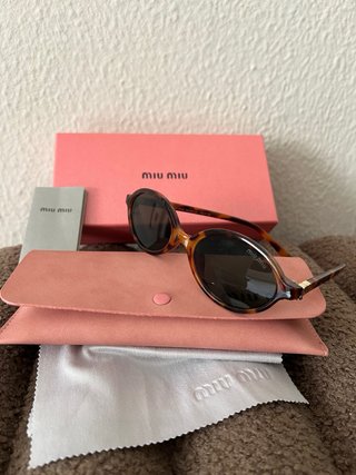 Gafas de sol inspo Miu Miu ovaladas verdes