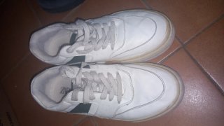 Zapatos Deportivos Negros, Azules y Blancos