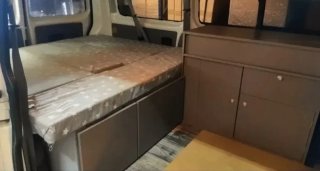 Volkswagen Transporter T5 2004