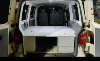 Volkswagen Transporter T5 2004