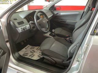 Opel Astra 2005