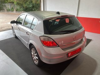 Opel Astra 2005