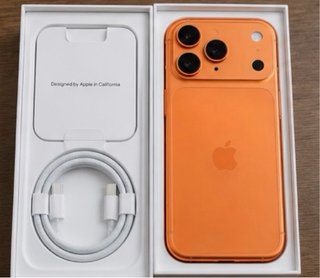 iPhone 17 Pro Max Naranja