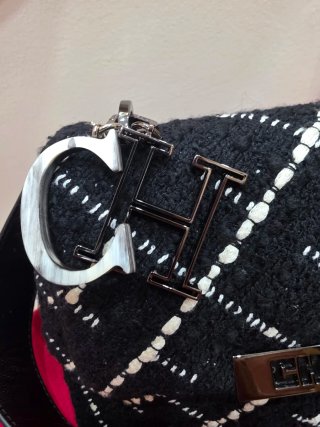 Bolso Carolina Herrera Negro y Blanco
