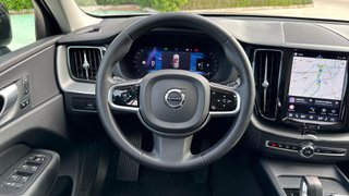 VOLVO XC60 2.0 B4 D PLUS DARK AUTO 5P