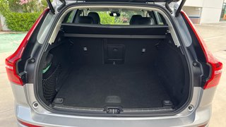 VOLVO XC60 2.0 B4 D PLUS DARK AUTO 5P