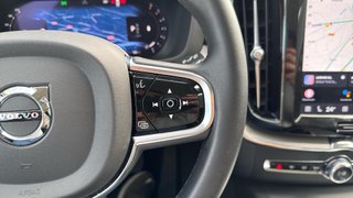 VOLVO XC60 2.0 B4 D PLUS DARK AUTO 5P